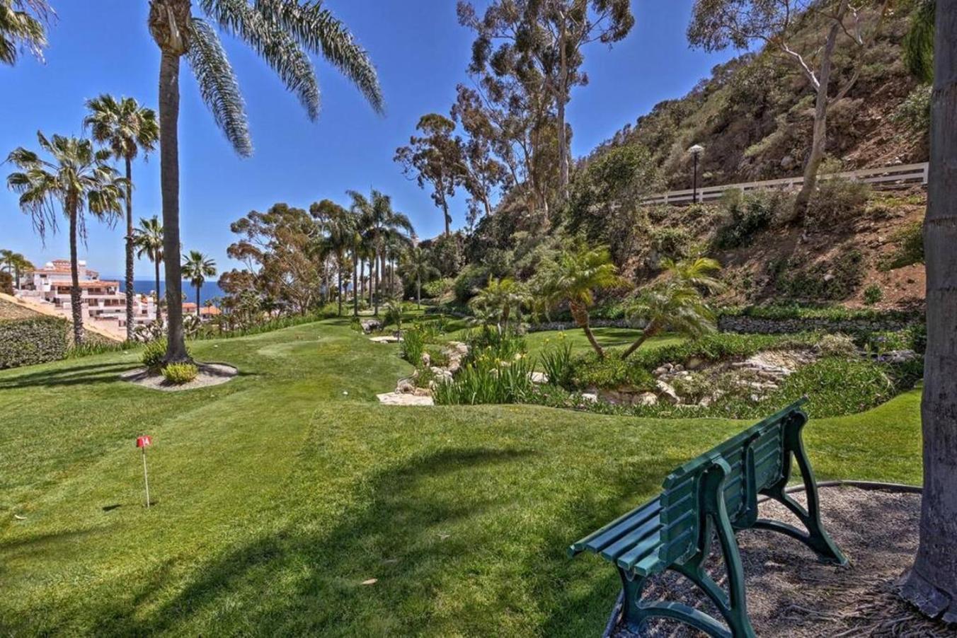 Gorgeous Oceanfront Villa With Panoramic Views Avalon Exterior photo