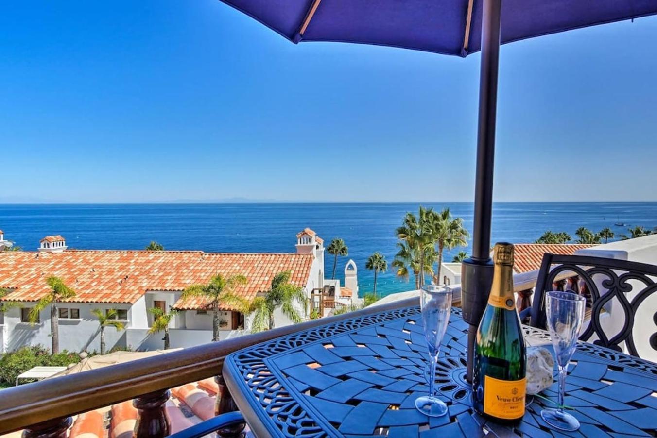 Gorgeous Oceanfront Villa With Panoramic Views Avalon Exterior photo