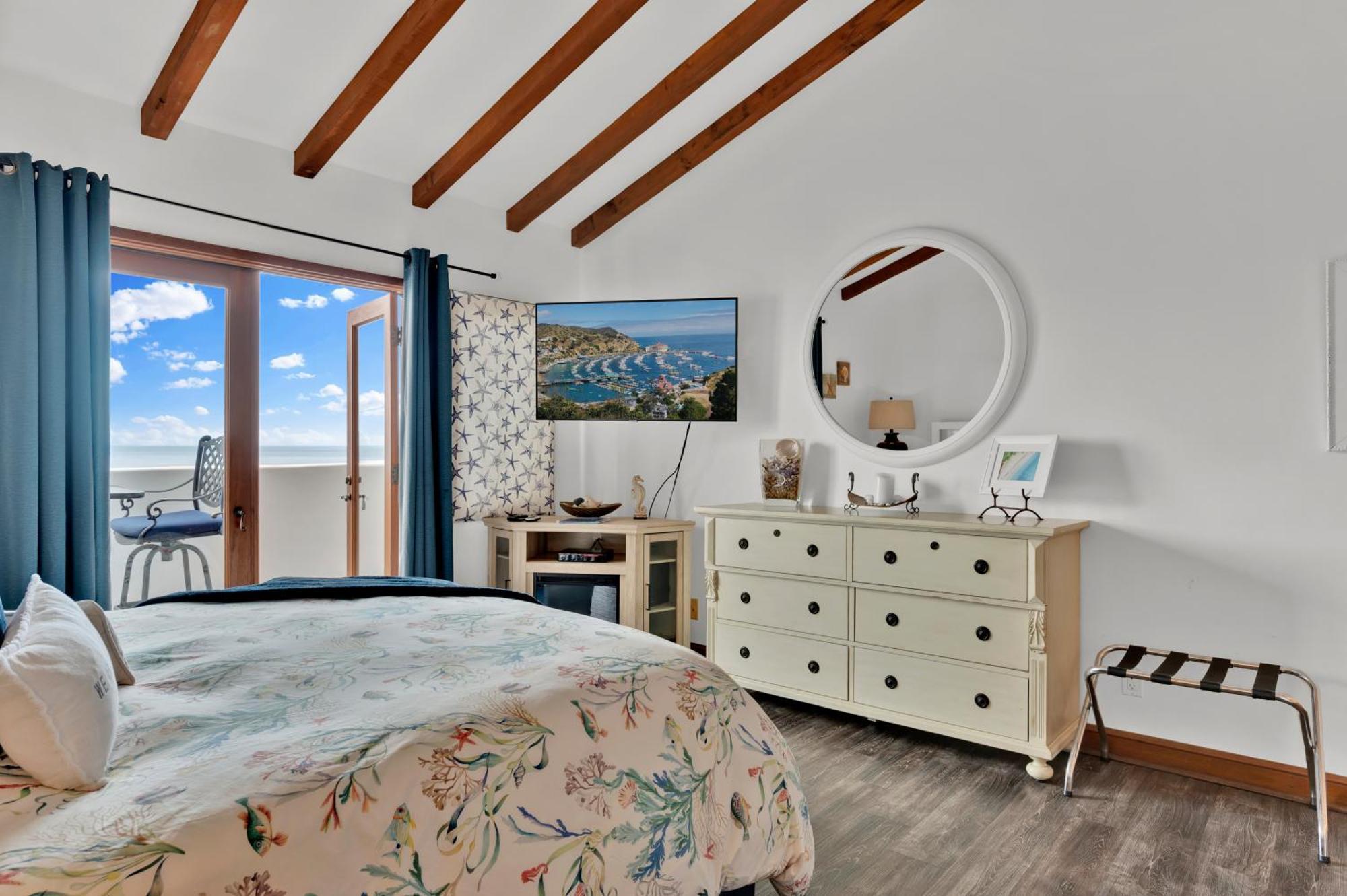 Gorgeous Oceanfront Villa With Panoramic Views Avalon Exterior photo