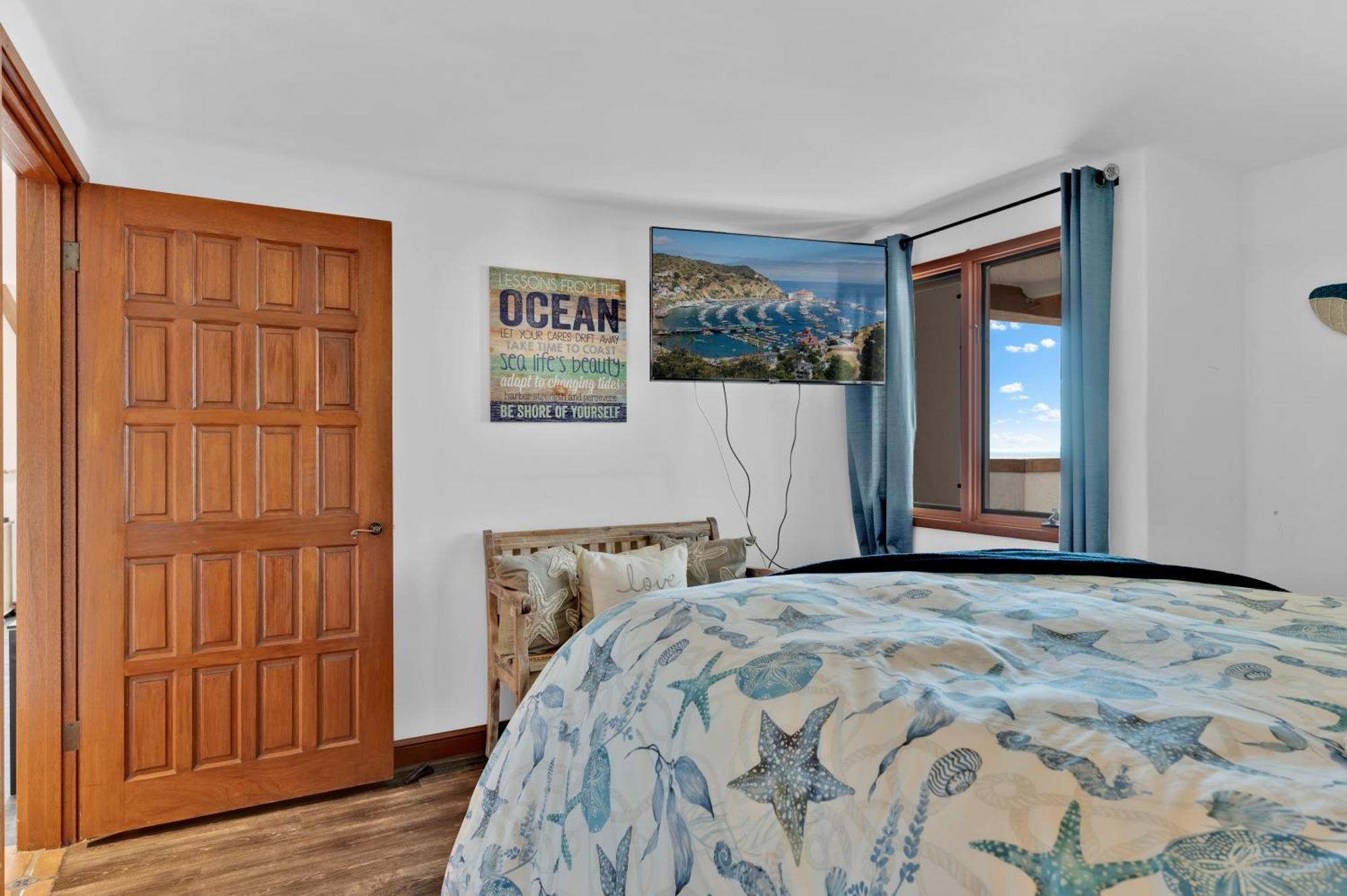 Gorgeous Oceanfront Villa With Panoramic Views Avalon Exterior photo