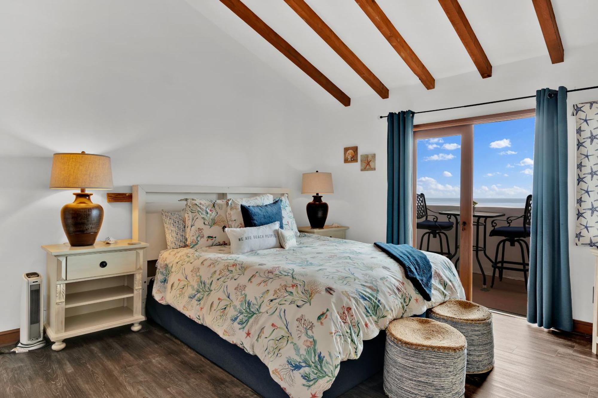 Gorgeous Oceanfront Villa With Panoramic Views Avalon Exterior photo
